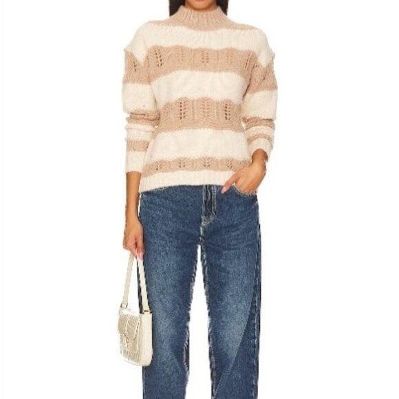 Heartloom Revolve Sweater MEDIUM Lightweight soft knit Ivory Beige $89 SIZE M - Picture 5 of 10